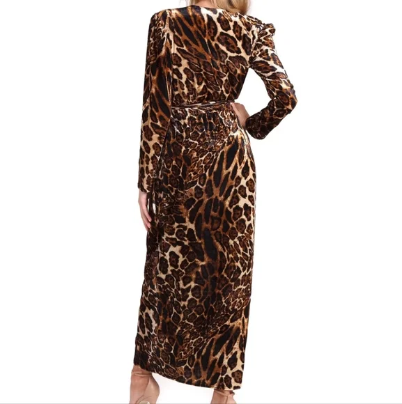 WAYF GWYNETH WRAP DRESS - Leopard Print Maxi Dress - Picture 3 of 7